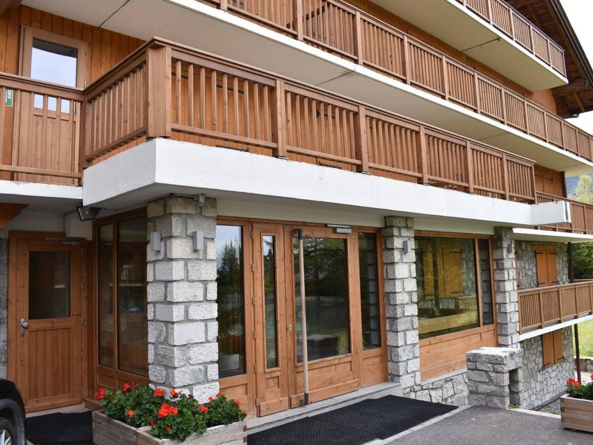 Studio 2/4 Pers, Acces Pistes Et Piscine, Proche Commerces, Meribel - Fr-1-180-297 Bagian luar foto